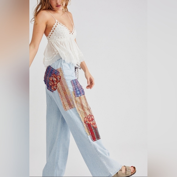 NWOT Free People La Vida Low-Rise Pull-On Jeans Medium - Picture 2 of 9